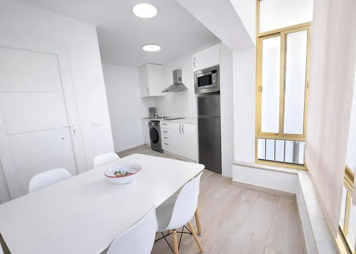 Puerta Cai Ii アパート コニル・デ・ラ・フロンテラ